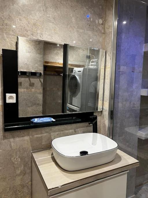Appartement Convivial Pour Sejourner Le Kremlin-Bicêtre Esterno foto