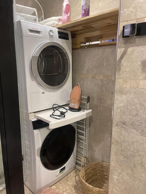 Appartement Convivial Pour Sejourner Le Kremlin-Bicêtre Esterno foto